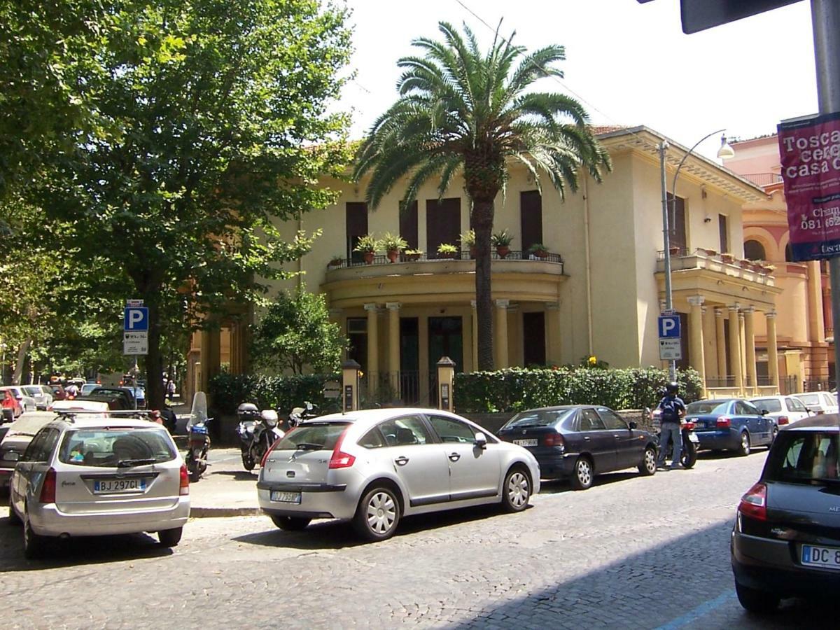 Casetta Belvedere نابولي المظهر الخارجي الصورة